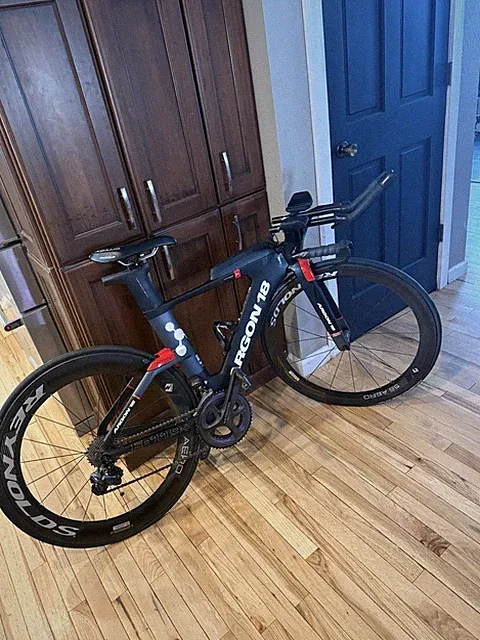 Argon 18 E-119+ Triathlon Bike XS 700C Black/Red Aerobar Lightweight