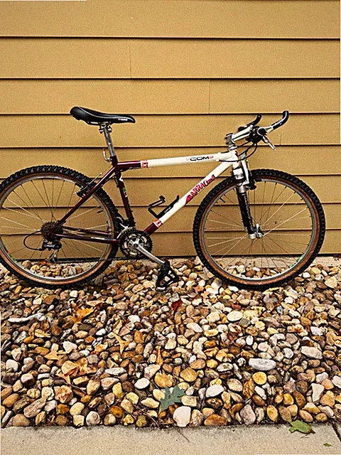 Barracuda Comp 26 in Mountain Bike 18 in Frame 21-Speed Front Suspension